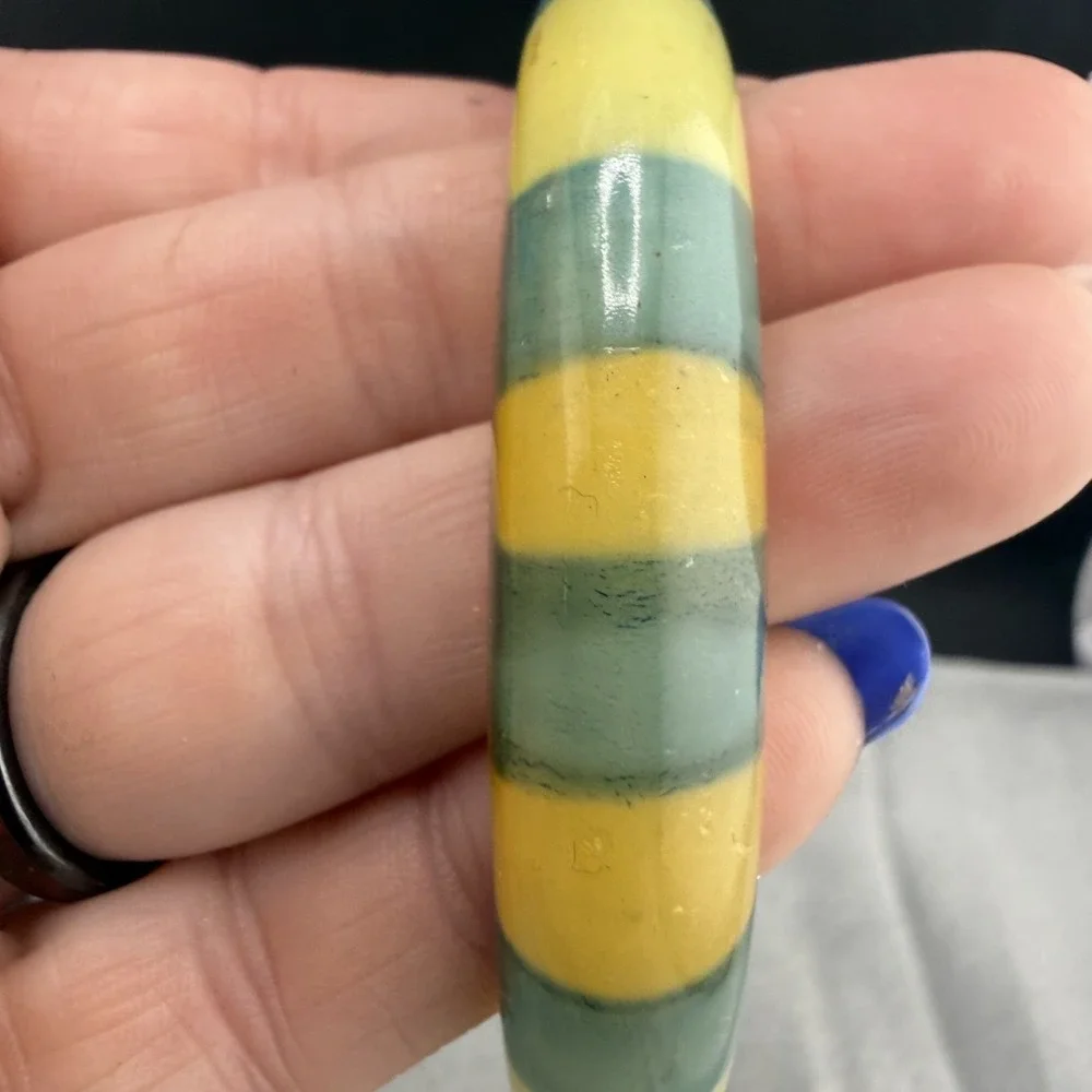 Vintage Bangle Bracelet Green Yellow Stripes Acrylic‎ 8.5